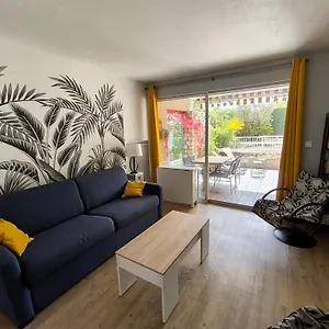 Le Soléa - Centre Résidence Le Club Avec Piscine Et Garage Pour 2-4 Personnes Cassis
